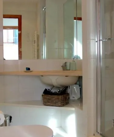 Erbe Canal View Private House * Venedig