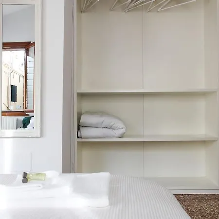 Erbe Canal View Private House * Venedig