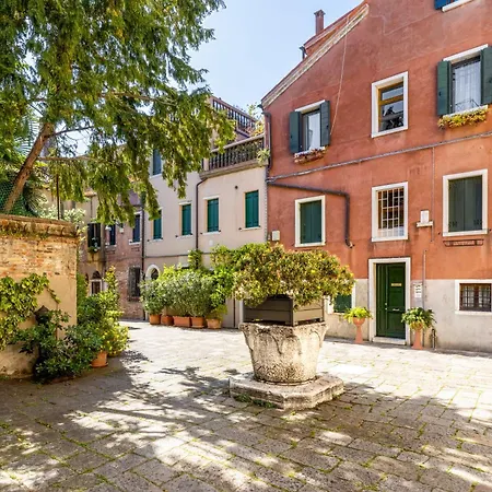 Nyaraló Erbe Canal View Private House Velence