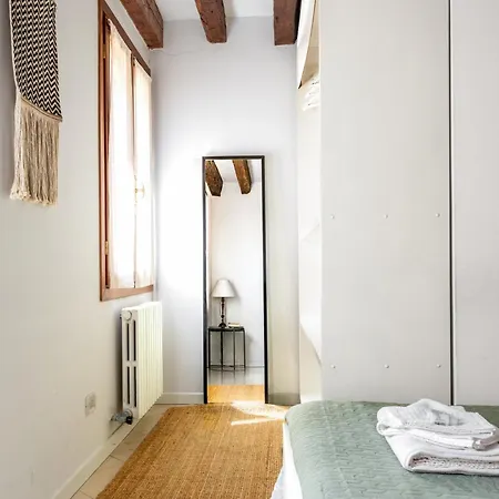 Erbe Canal View Private House Velence