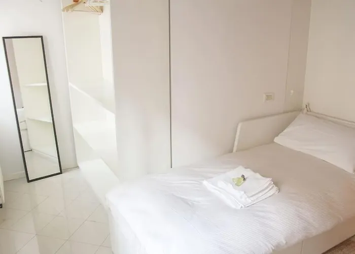 بيت للعطل Erbe Canal View Private House *